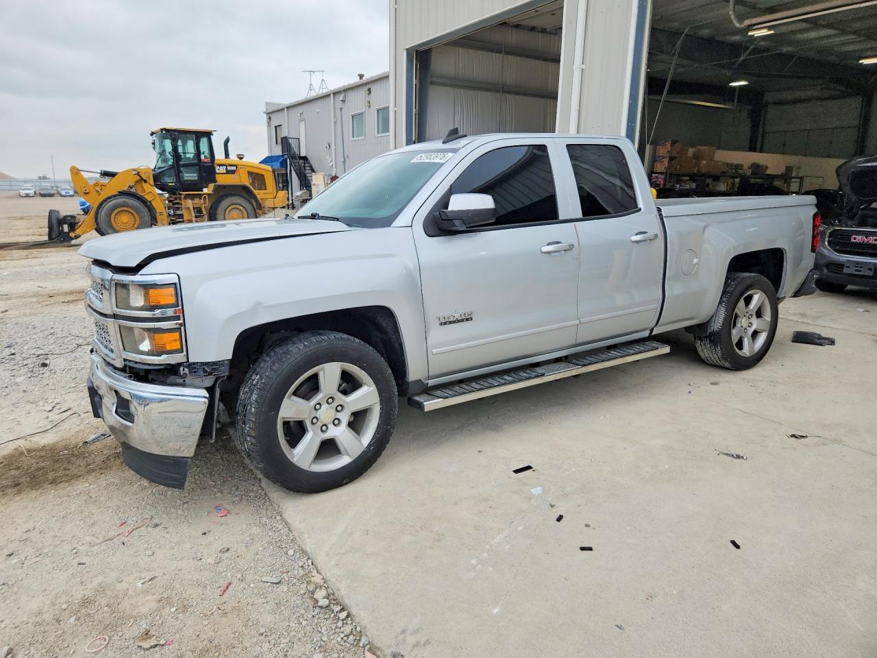 2015 CHEVROLET SILVERADO C1500 LT | 1GCRCREC0FZ283168 | UPCARS
