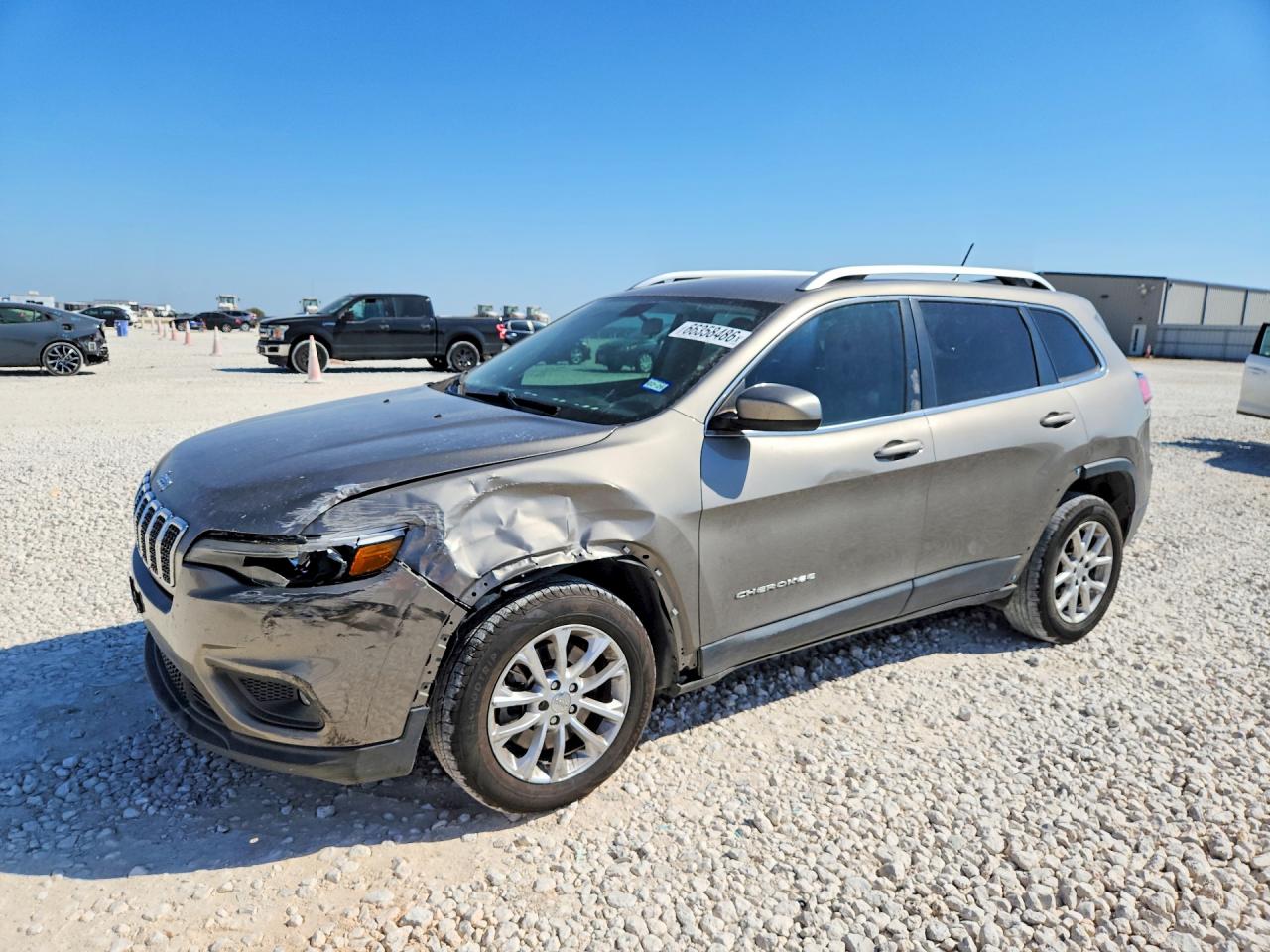 2019 JEEP CHEROKEE LATITUDE | 1C4PJLCB4KD269446 | UPCARS
