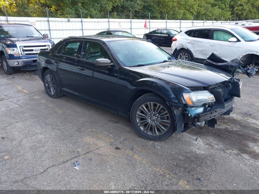 2014 CHRYSLER 300C JOHN VARVATOS LIMITED EDITION AWD | 2C3CCAJGXEH240430 | UPCARS