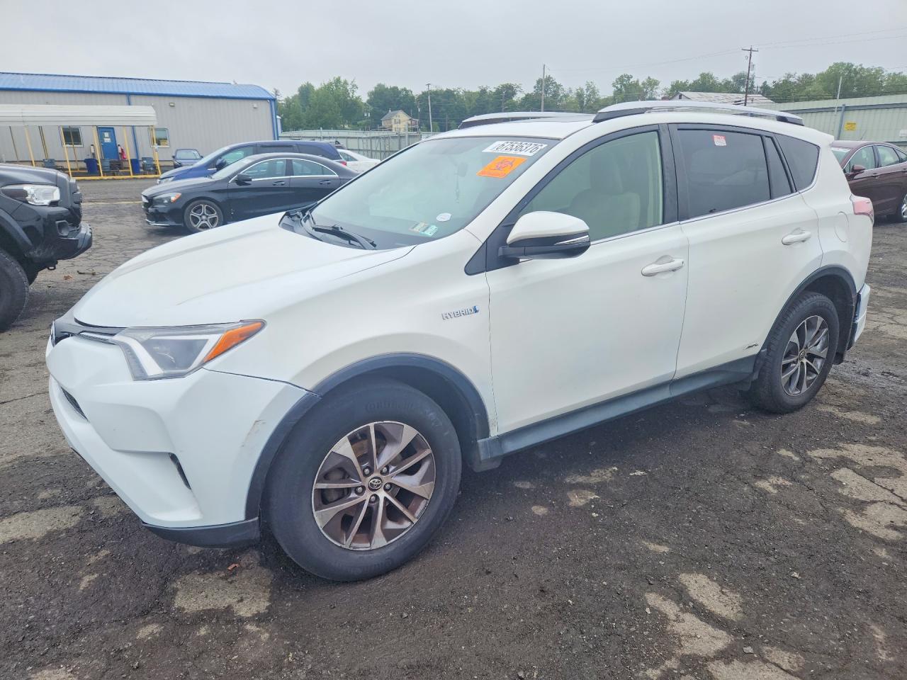 2016 TOYOTA RAV4 XLE | JTMRJREV9GD005472 | UPCARS
