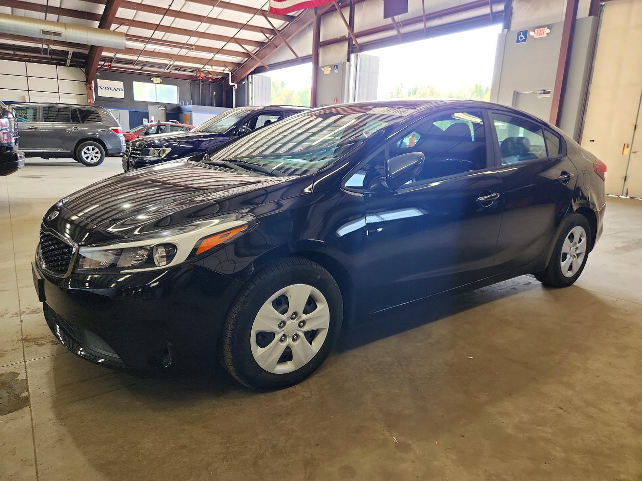 2018 KIA FORTE LX | 3KPFK4A72JE230784 | UPCARS