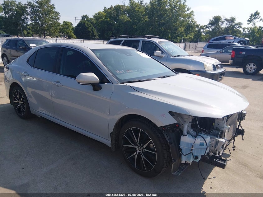 2024 TOYOTA CAMRY SE | 4T1T11AK2RU238367 | UPCARS