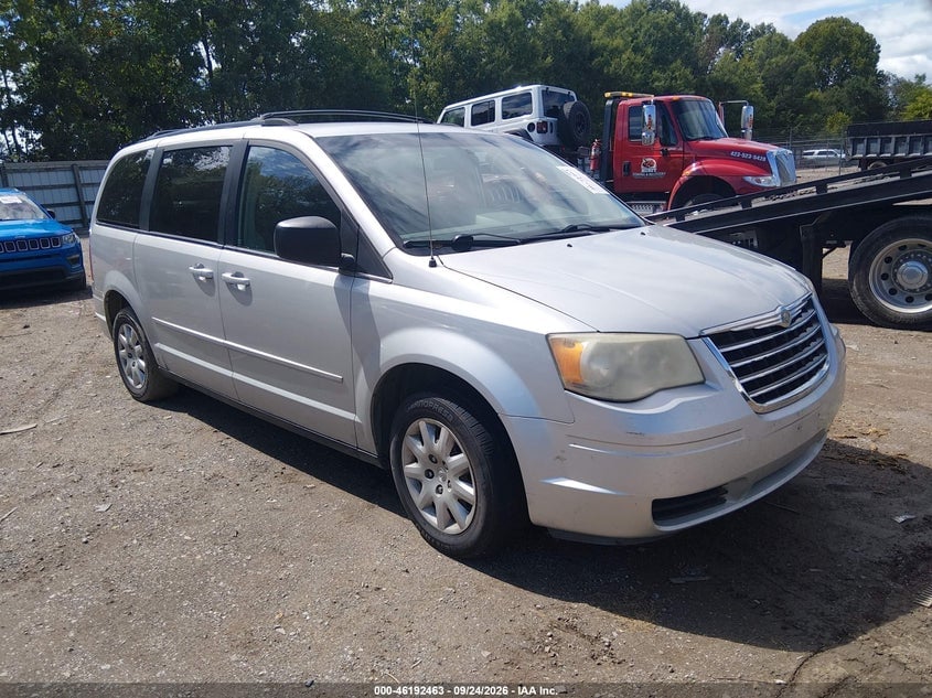 2010 CHRYSLER TOWN & COUNTRY LX | 2A4RR4DE4AR169739 | UPCARS