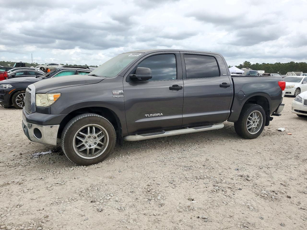 2011 TOYOTA TUNDRA CREWMAX SR5 | 5TFEY5F14BX108000 | UPCARS