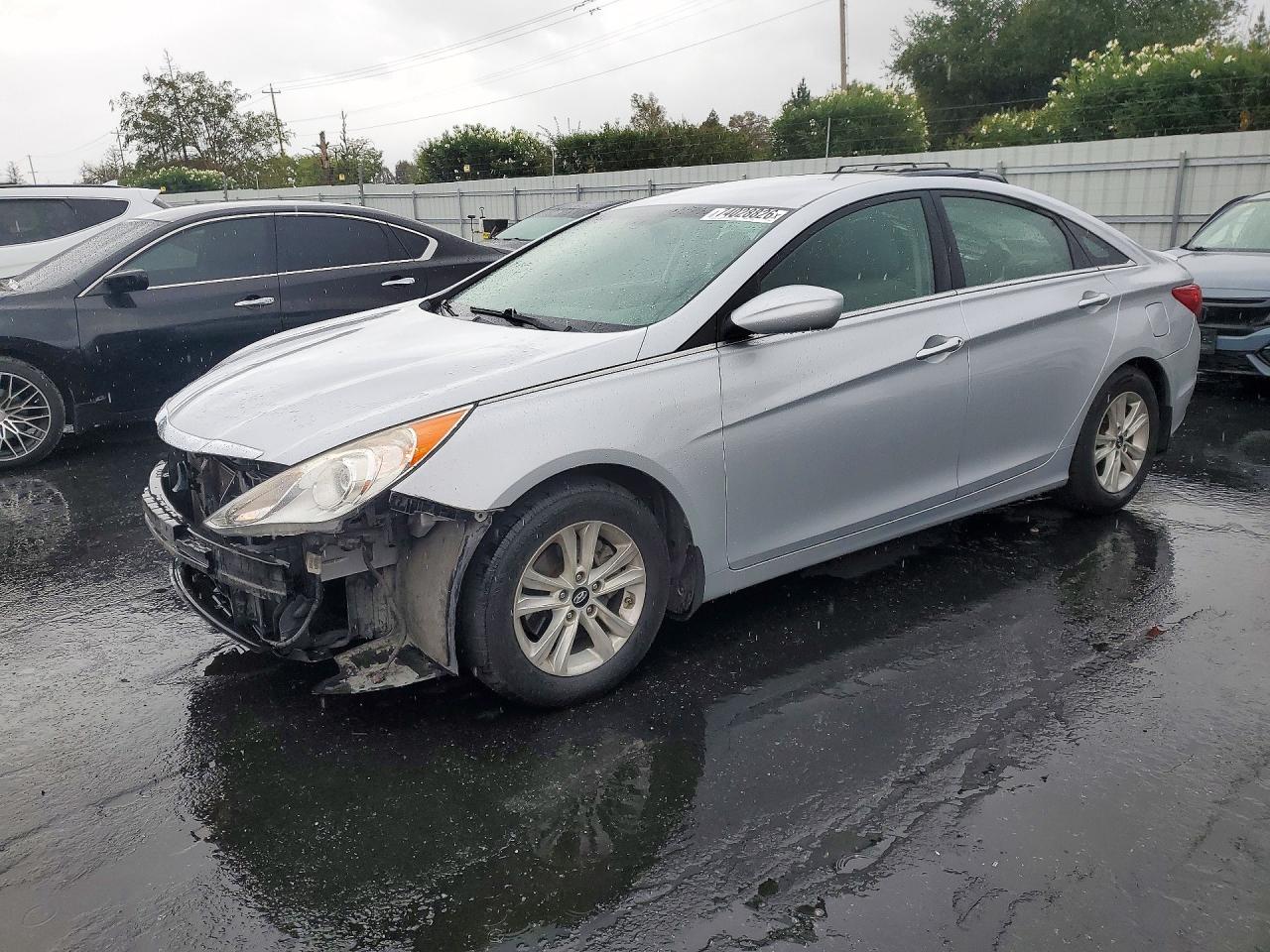 2013 HYUNDAI SONATA GLS | 5NPEB4AC5DH573792 | UPCARS