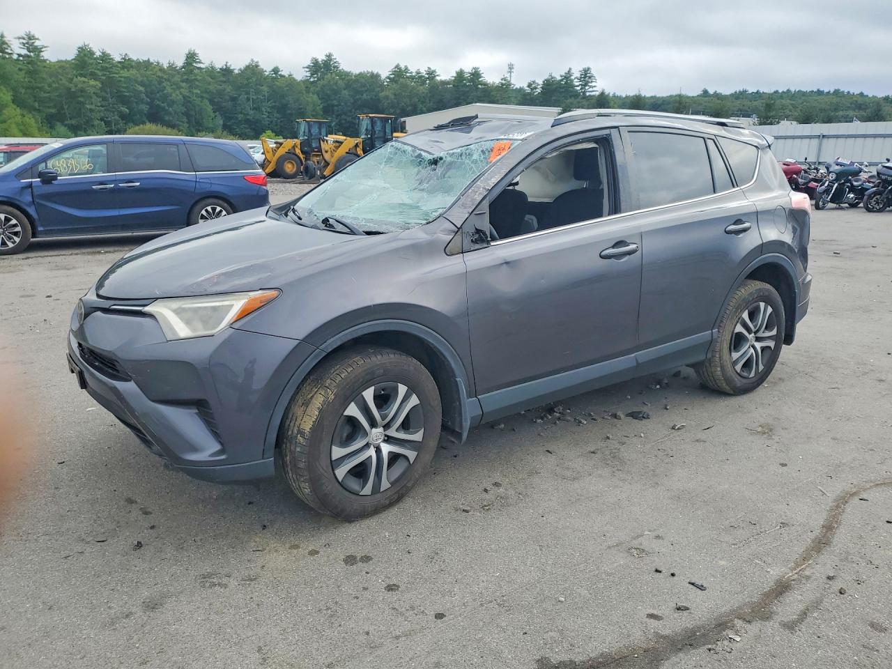 2017 TOYOTA RAV4 LE | JTMBFREV4HJ129963 | UPCARS