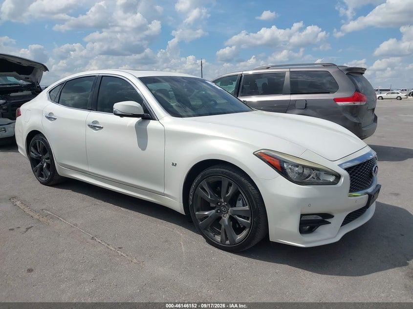 2015 INFINITI Q70 3.7 | JN1BY1APXFM540964 | UPCARS