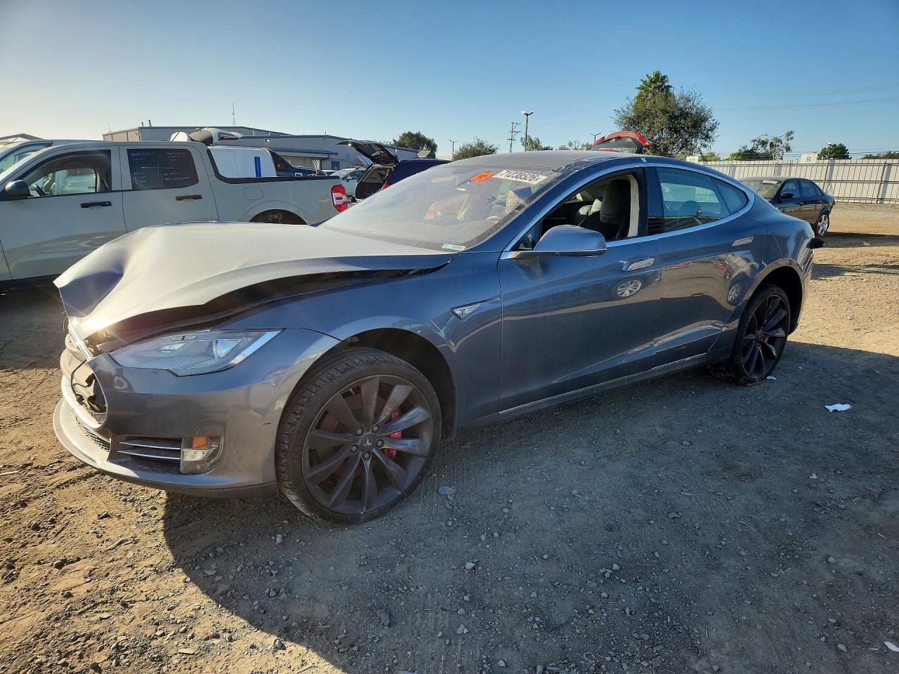 2014 TESLA MODEL S | 5YJSA1H16EFP36362 | UPCARS