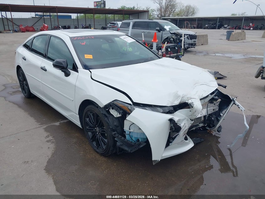 2022 TOYOTA AVALON XSE NIGHTSHADE HYBRID | 4T1EA1AB2NU014423 | UPCARS