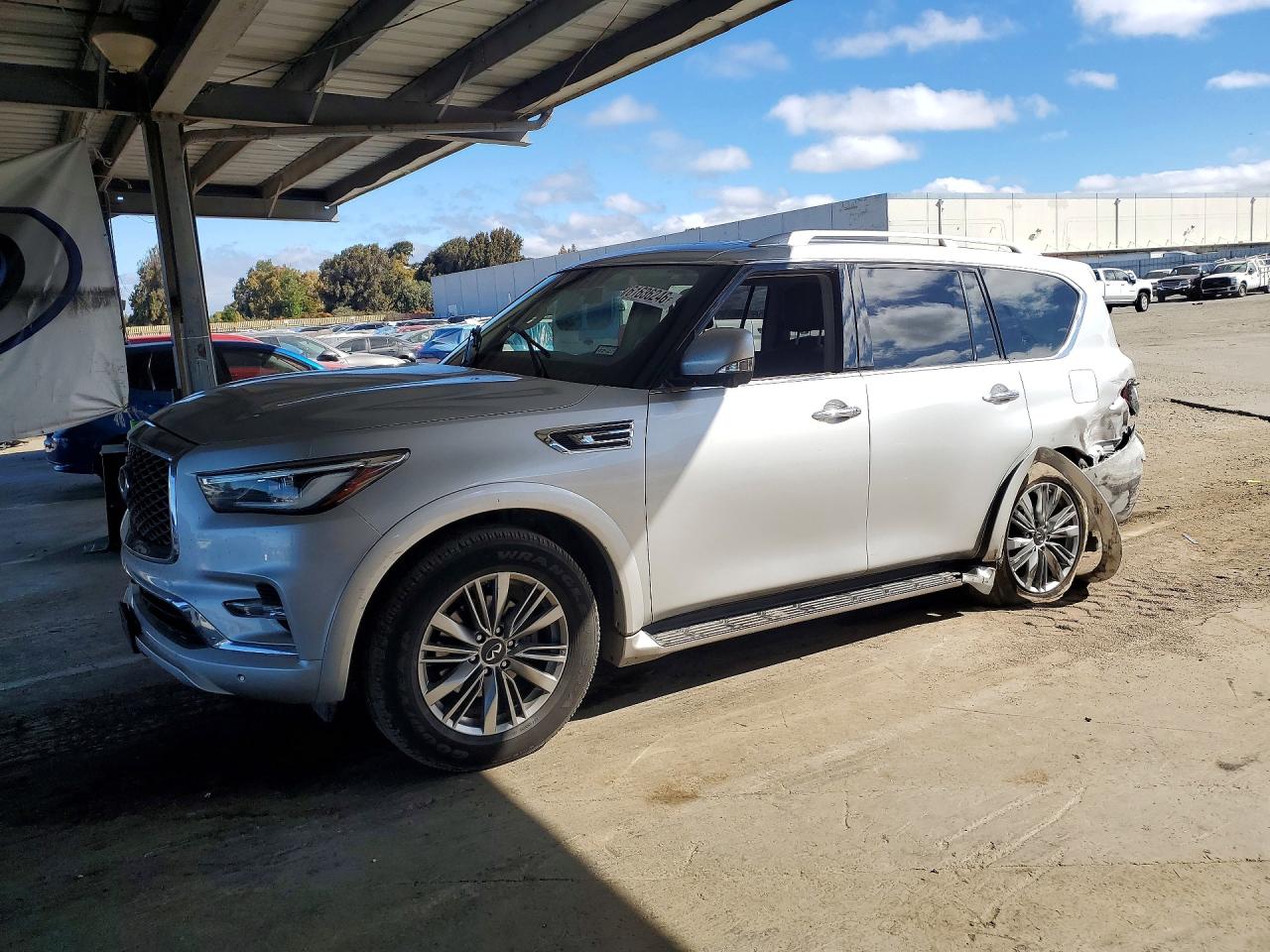 2021 INFINITI QX80 LUXE | JN8AZ2AF3M9717989 | UPCARS
