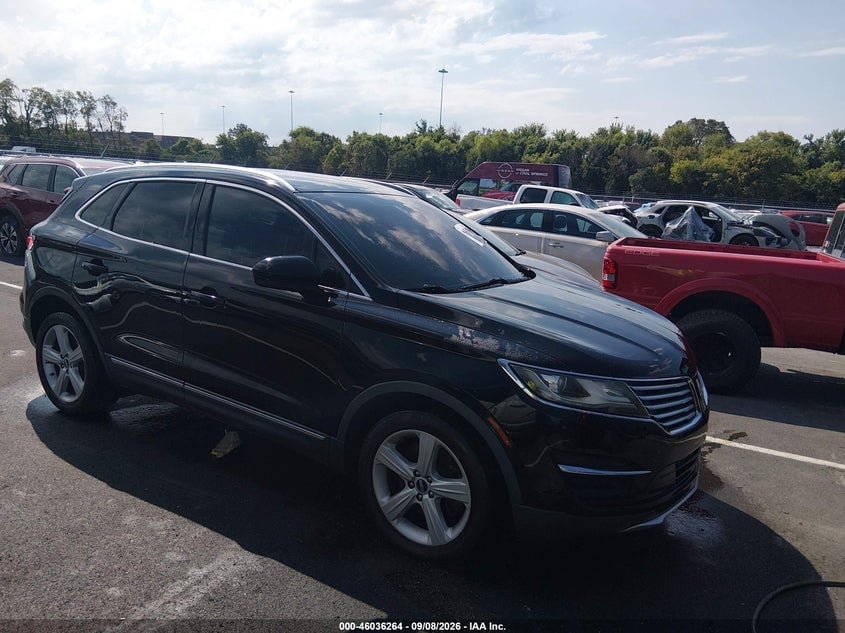2017 LINCOLN MKC PREMIERE | 5LMCJ1D94HUL32464 | UPCARS