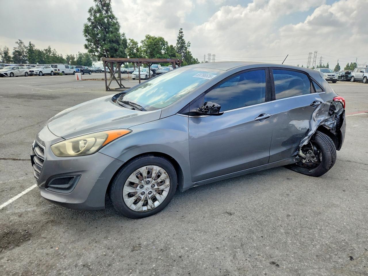 2017 HYUNDAI ELANTRA BASE | KMHD35LHXHU360979 | UPCARS