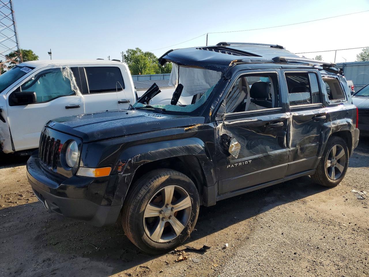 2016 JEEP PATRIOT LATITUDE | 1C4NJPFA3GD747994 | UPCARS