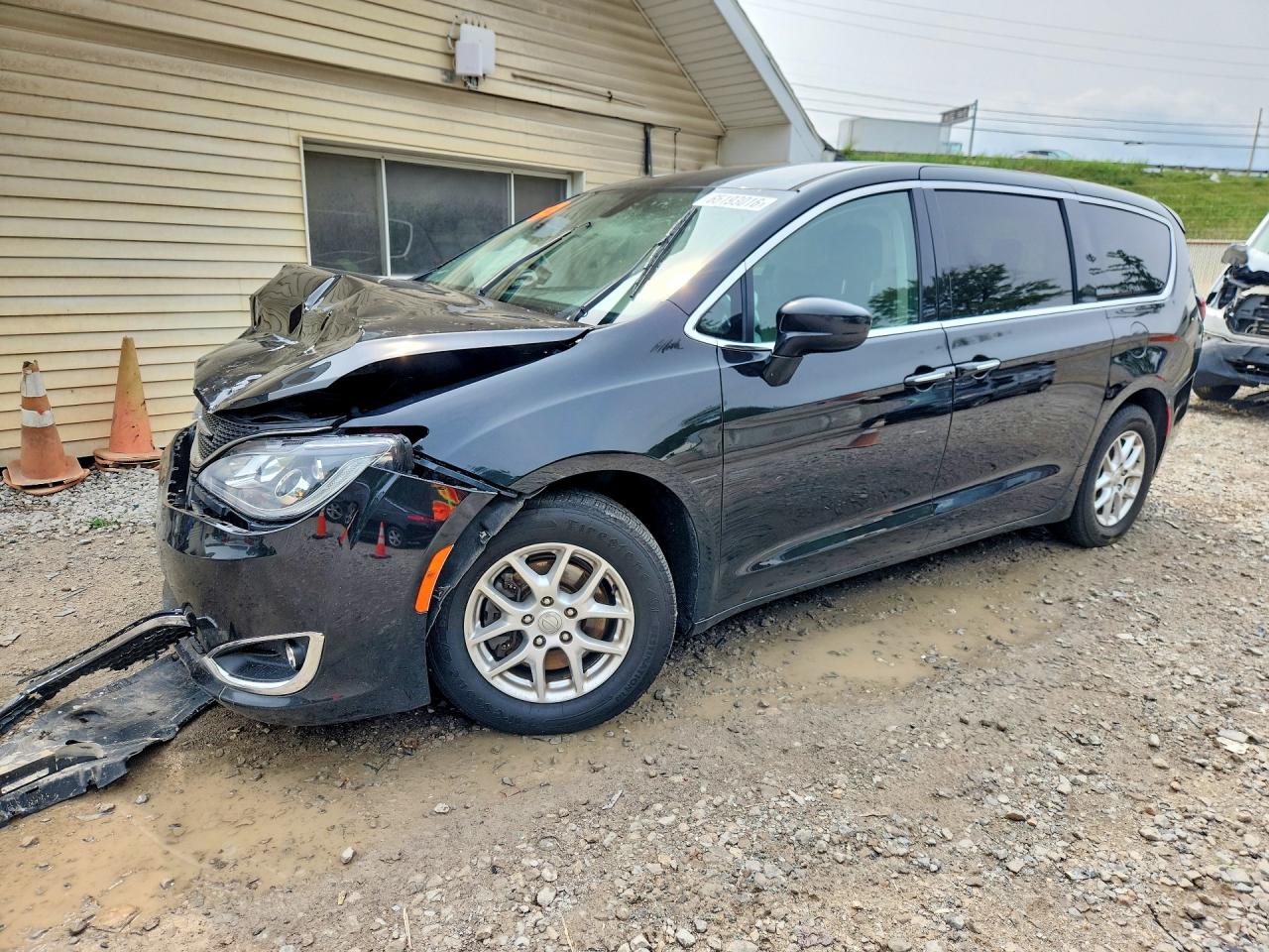 2020 CHRYSLER PACIFICA TOURING | 2C4RC1FG2LR136746 | UPCARS