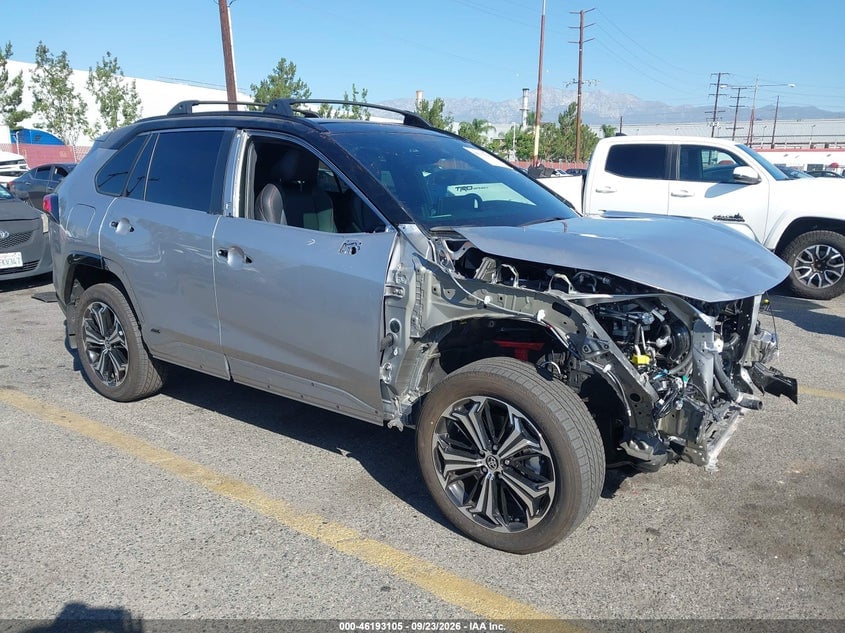 2025 TOYOTA RAV4 PLUG-IN HYBRID XSE | JTMEB3FV7SD255762 | UPCARS