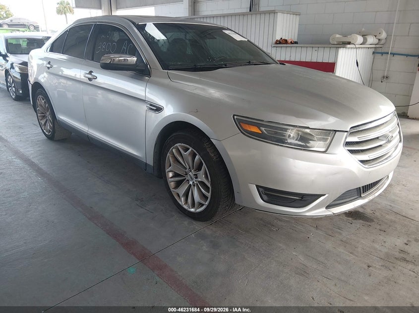 2018 FORD TAURUS LIMITED | 1FAHP2F8XJG119213 | UPCARS
