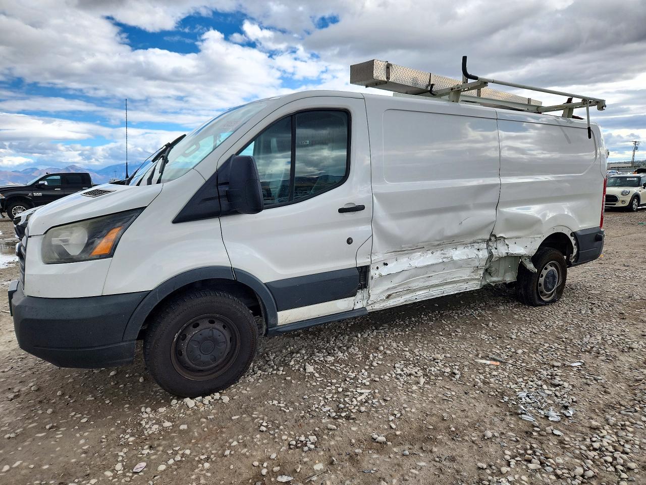 2017 FORD TRANSI T-250 | 1FTYR2ZM3HKB07778 | UPCARS