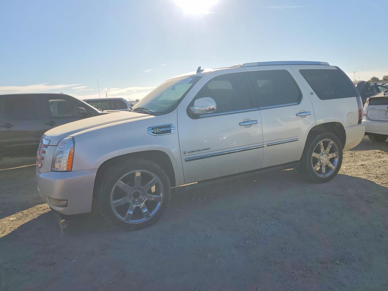 2009 CADILLAC ESCALADE HYBRID | 1GYFC33529R100145 | UPCARS