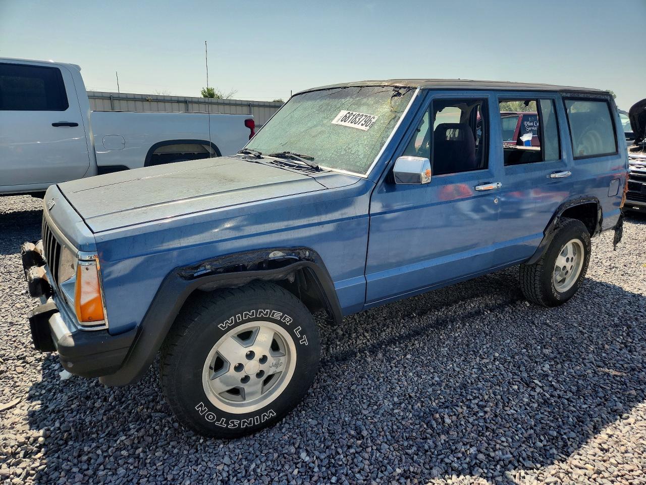 1988 JEEP CHEROKEE LAREDO | 1JCMR7843JT170925 | UPCARS