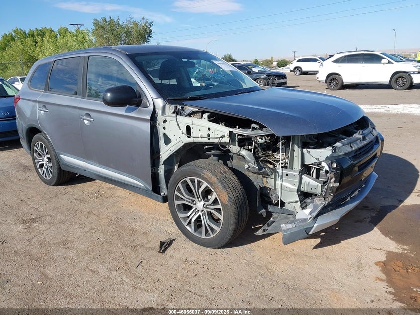 2017 MITSUBISHI OUTLANDER ES | JA4AZ2A38HZ037975 | UPCARS