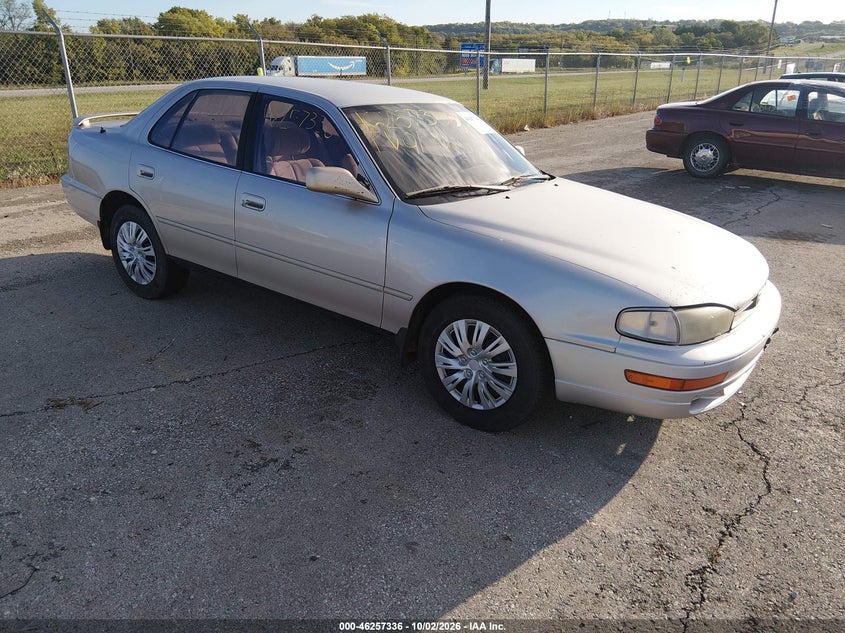 1994 TOYOTA CAMRY LE | 4T1GK12E2RU855470 | UPCARS