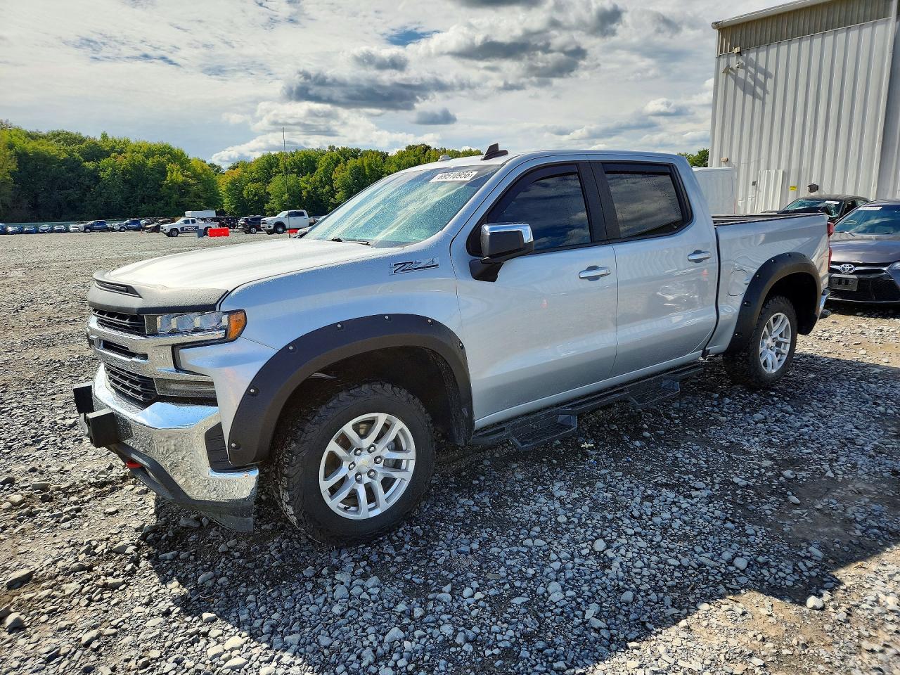 2019 CHEVROLET SILVERADO K1500 LT | 1GCUYDED5KZ135986 | UPCARS