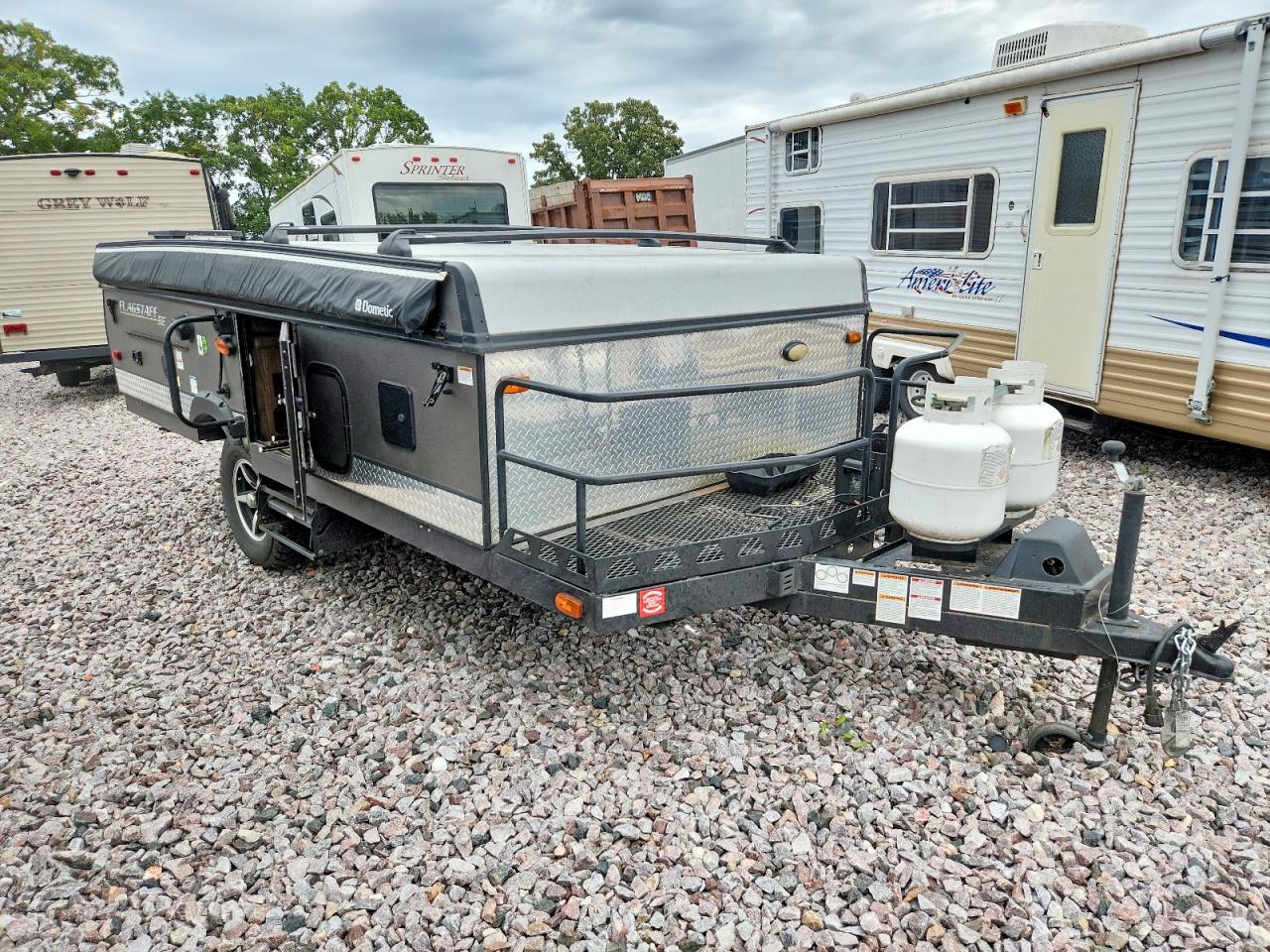 2018 FOREST RIVER FLAGSTAFF SE POP-UP CAMPER | 4X4CFS61XJD179403 | UPCARS