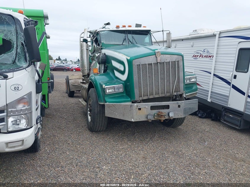 2000 KENWORTH CONSTRUCTION T800 | 1XKDP60X1YR837395 | UPCARS
