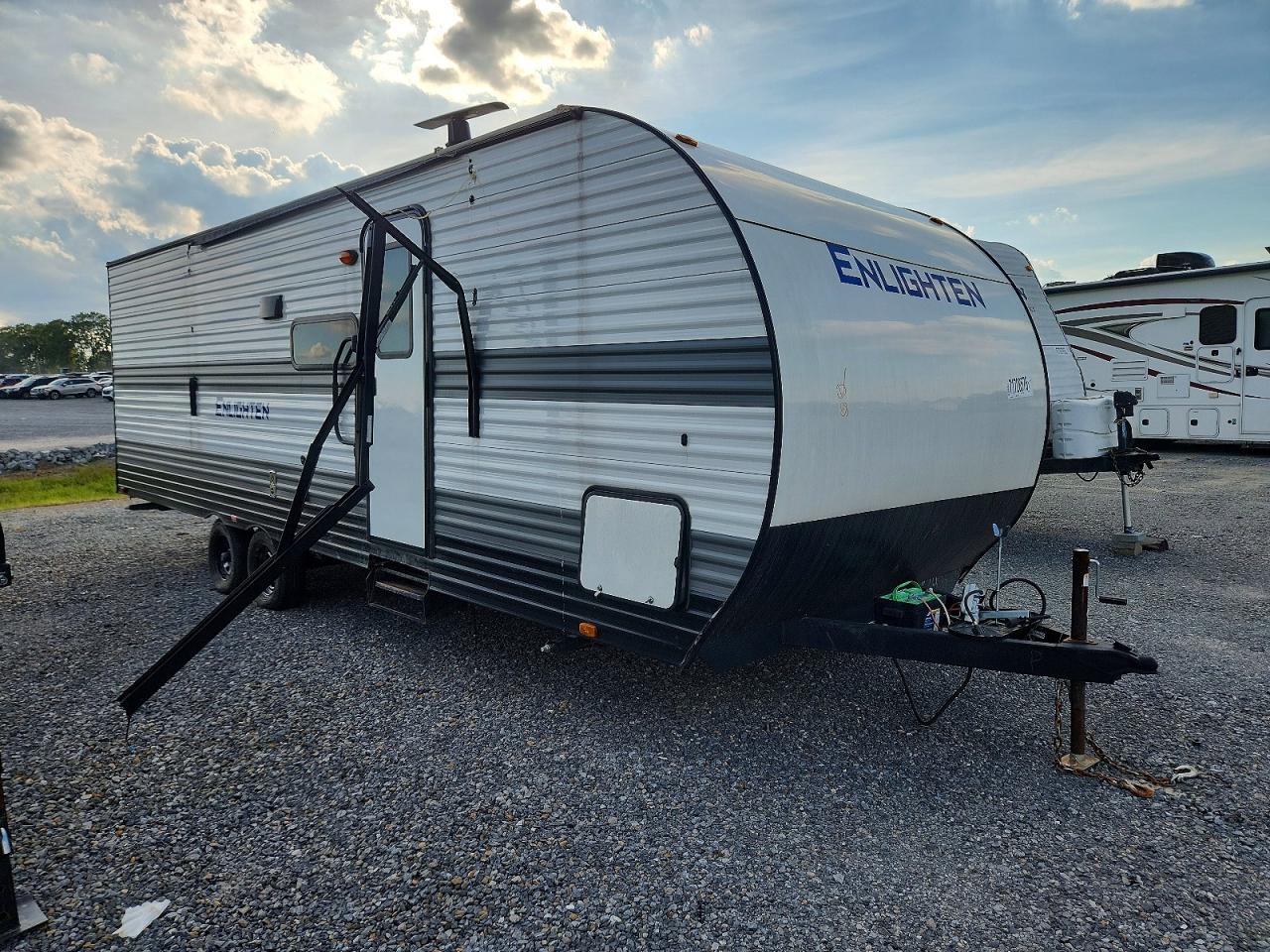 2025 GULF STREAM ENLIGHTEN - CAMPER | 1NL1G3027S1174240 | UPCARS
