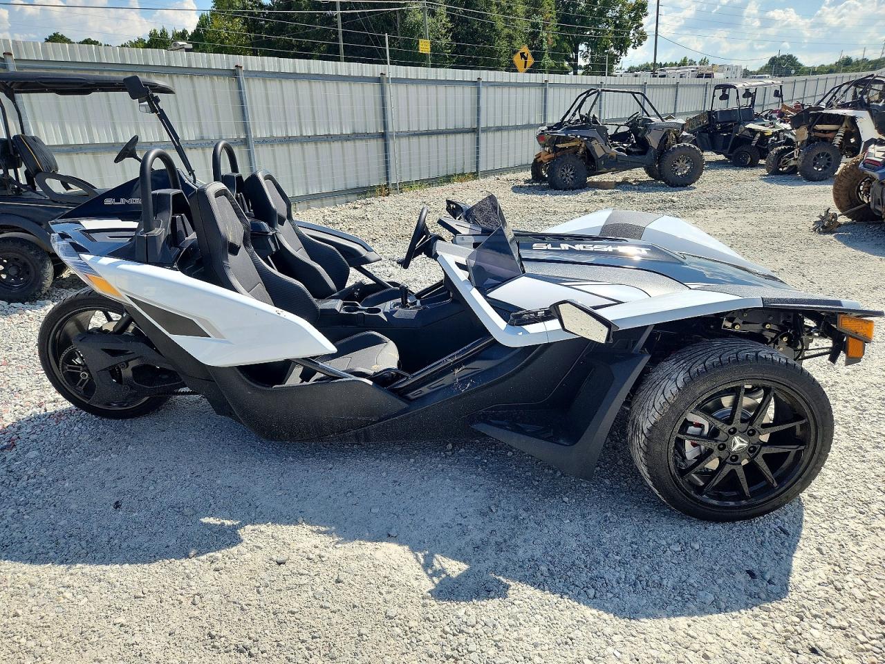 2024 POLARIS SLINGSHOT SLR | 57XAAFGB3R8162223 | UPCARS