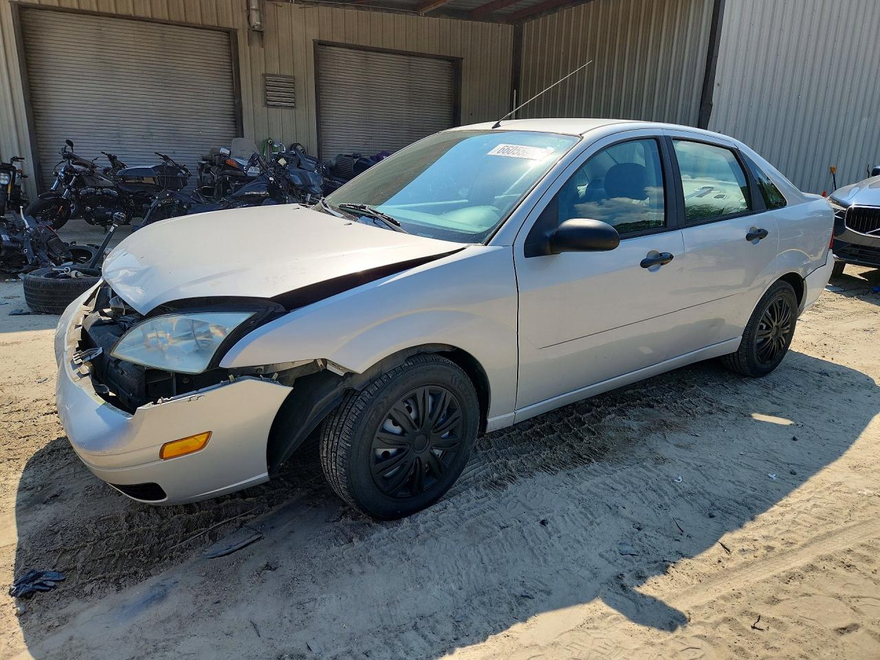2005 FORD FOCUS ZX4 | 1FAFP34N95W236914 | UPCARS