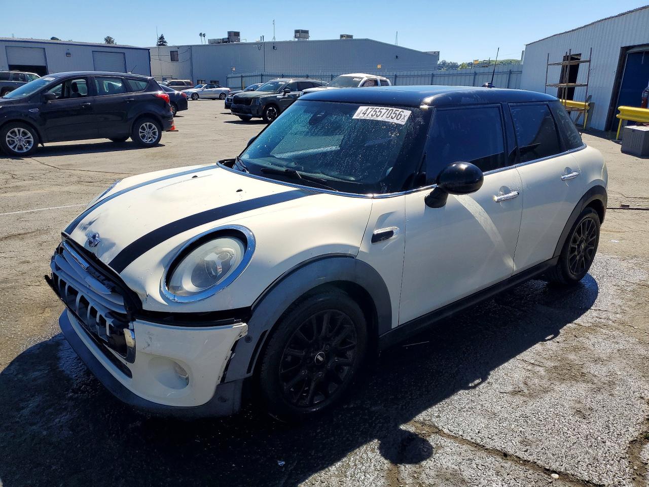 2015 MINI COOPER | WMWXS5C55FT827977 | UPCARS