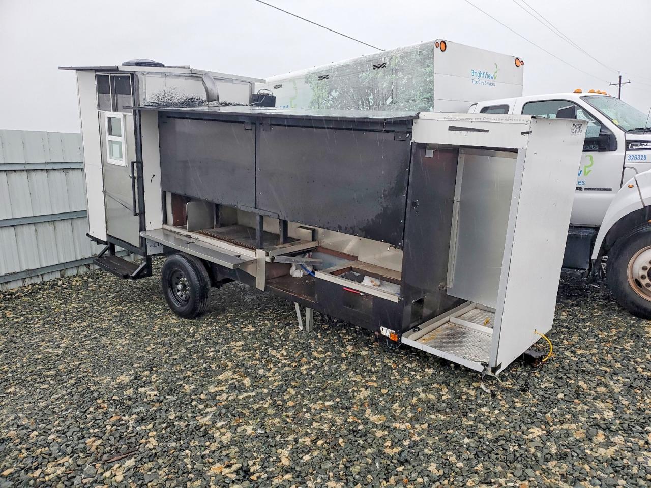 2000 SPCNS 20 FT TRAILERS | CA1174638 | UPCARS