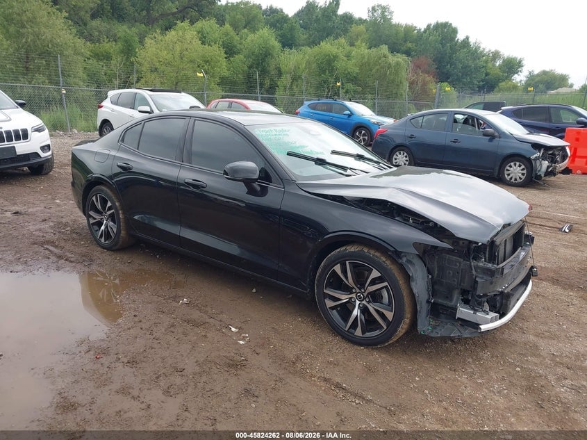 2024 VOLVO S60 B5 CORE DARK THEME | 7JRL12FK8RG326827 | UPCARS