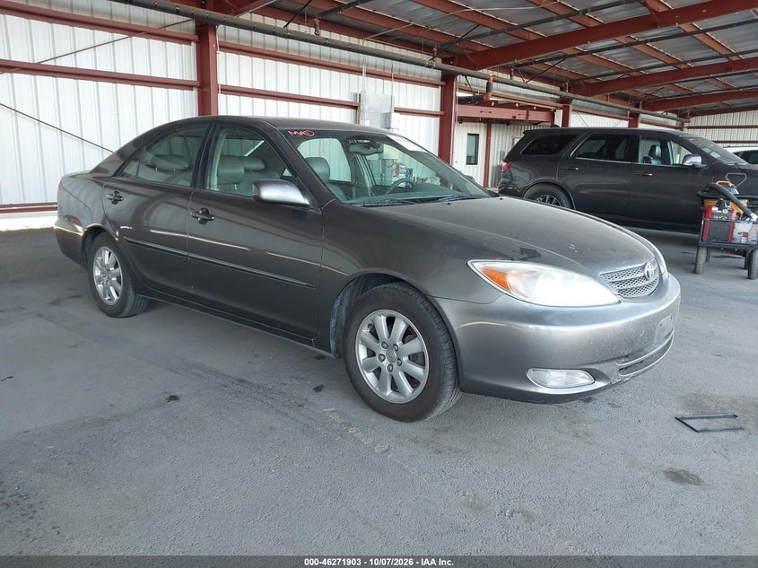 2003 TOYOTA CAMRY XLE | JTDBE30KX30156435 | UPCARS