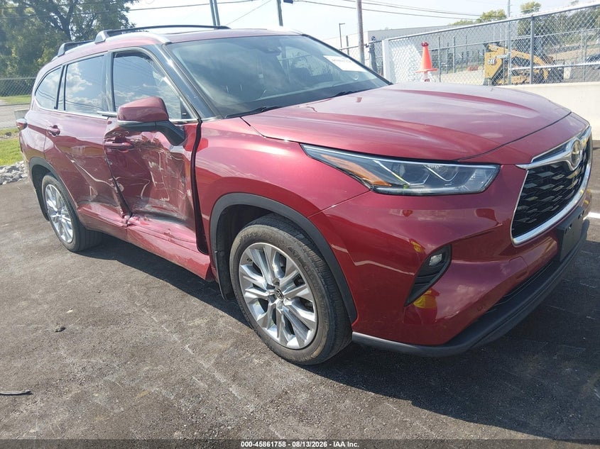 2022 TOYOTA HIGHLANDER LIMITED | 5TDDZRBH2NS236684 | UPCARS