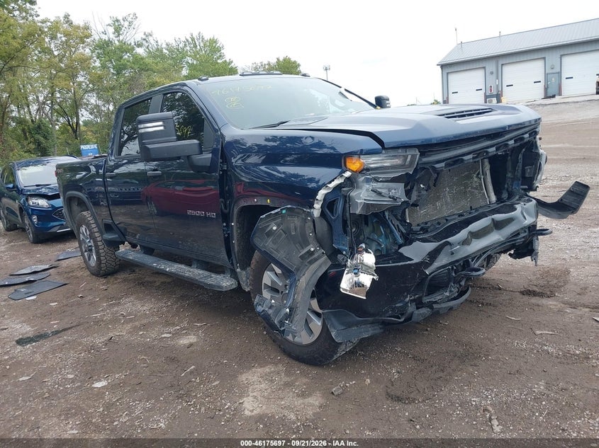 2022 CHEVROLET SILVERADO 2500HD 4WD  STANDARD BED CUSTOM | 1GC4YME70NF129223 | UPCARS