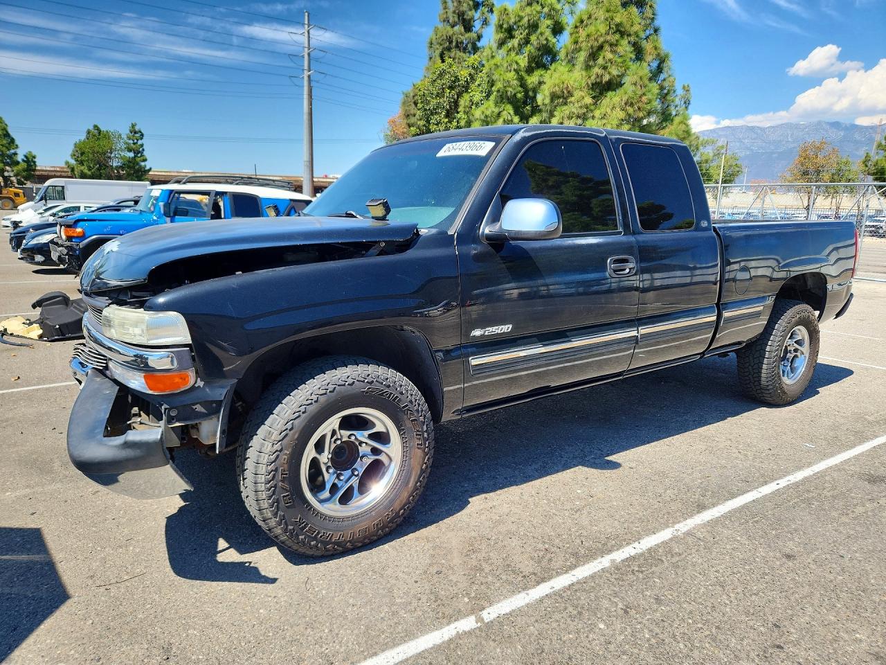 1999 CHEVROLET SILVERADO C2500 | 1GCFC29U3XZ142349 | UPCARS