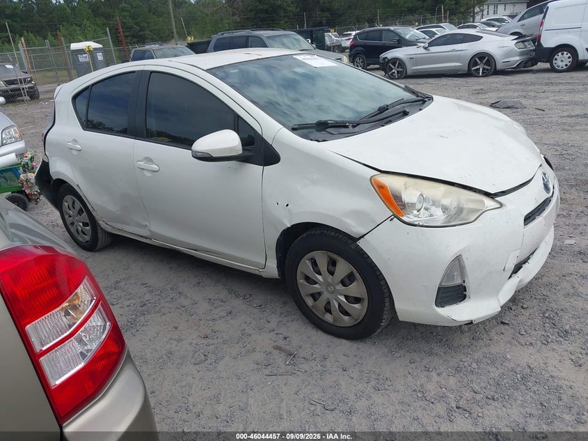 2014 TOYOTA PRIUS C TWO | JTDKDTB33E1079364 | UPCARS