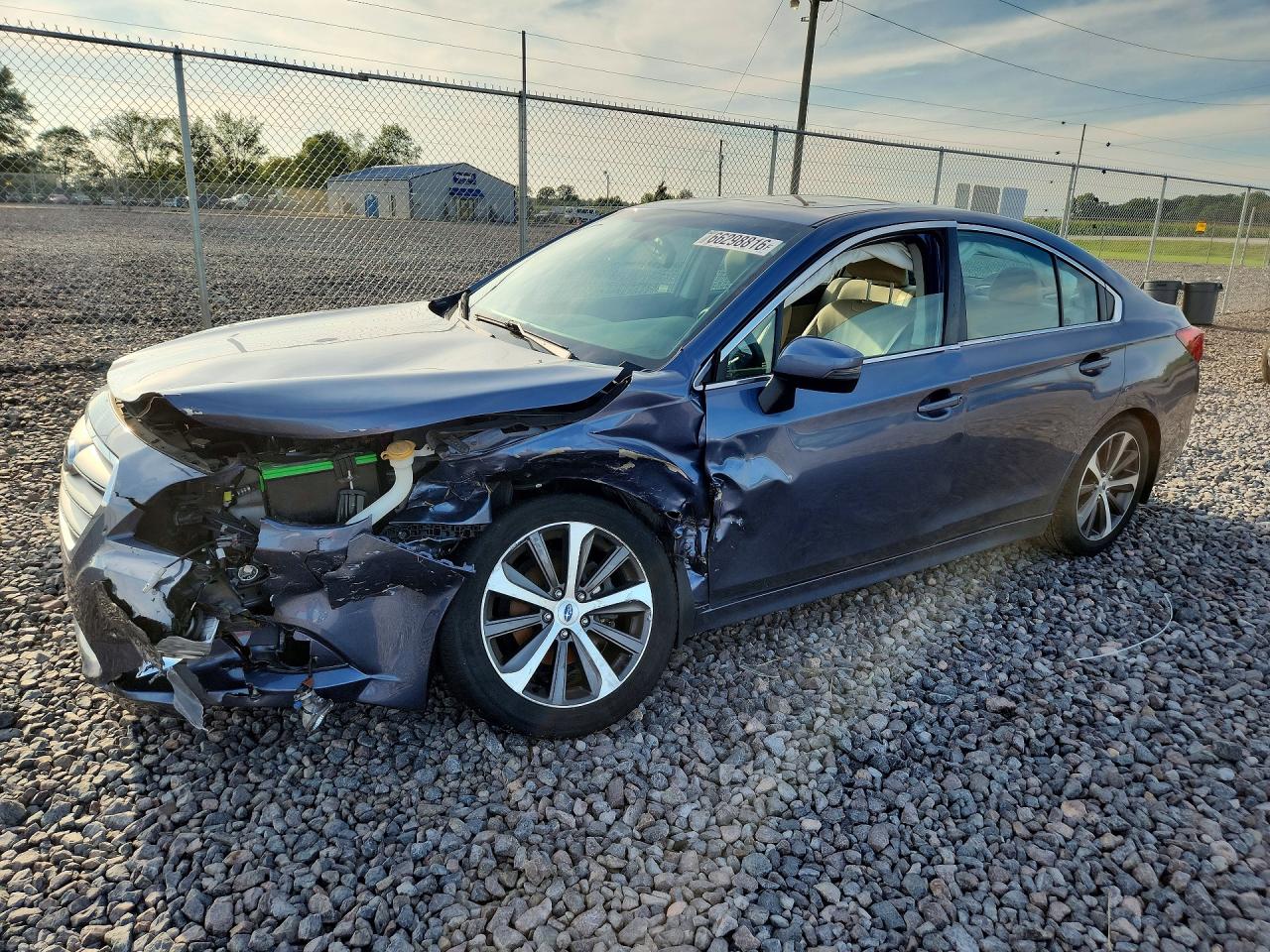 2015 SUBARU LEGACY 2.5I LIMITED | 4S3BNBN60F3068146 | UPCARS