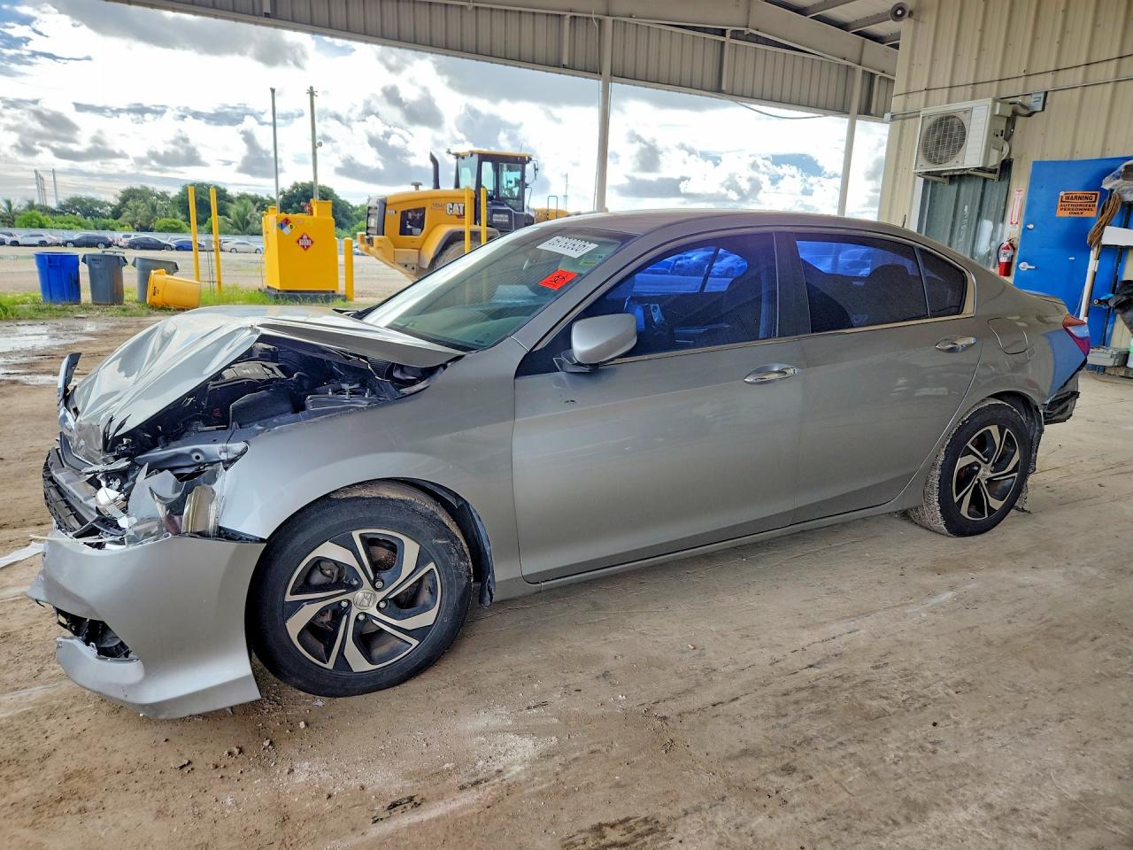 2016 HONDA ACCORD LX | 1HGCR2F32GA114247 | UPCARS