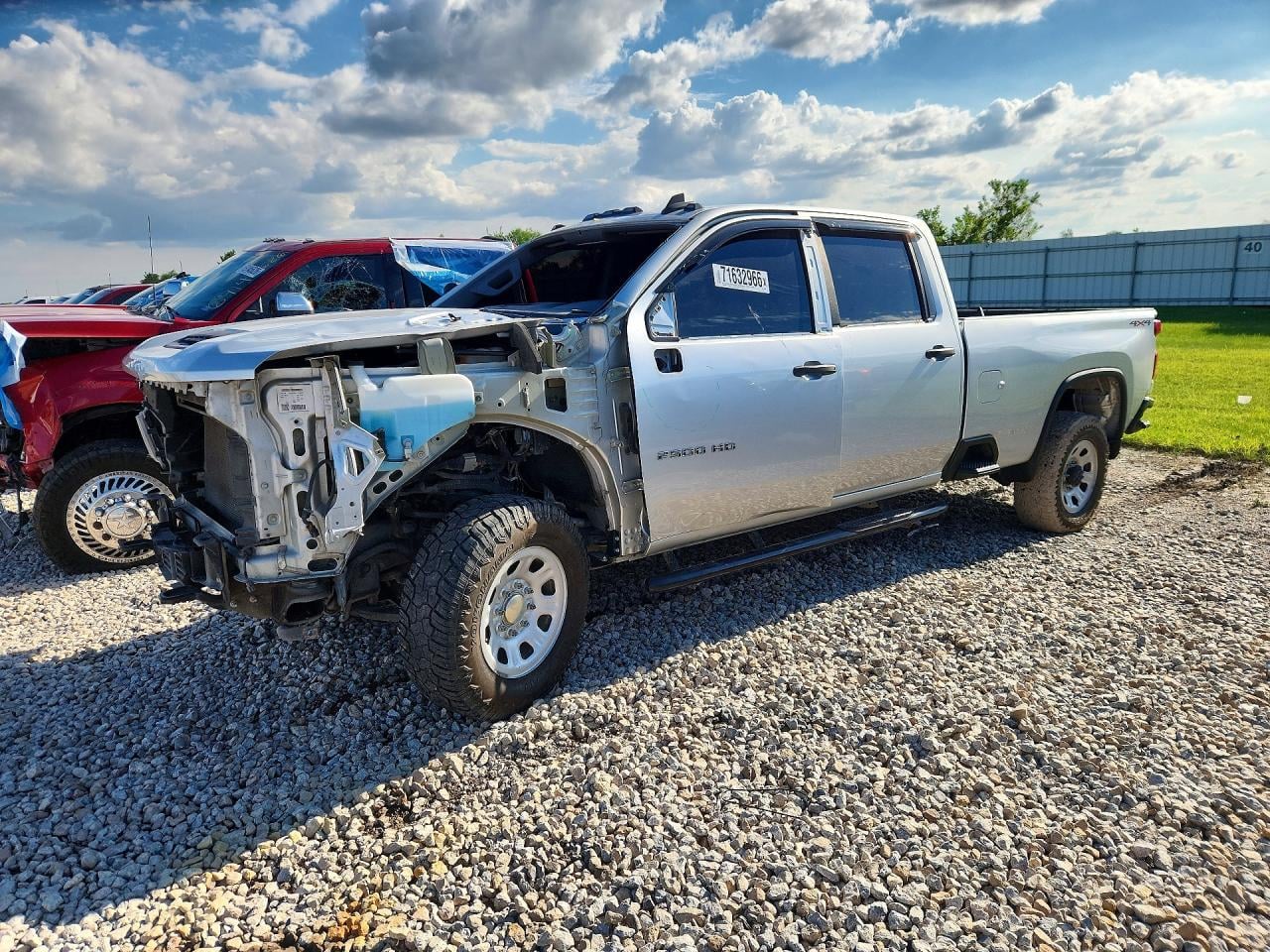 2020 CHEVROLET SILVERADO K2500 HEAVY DUTY | 1GC1YLE76LF294056 | UPCARS