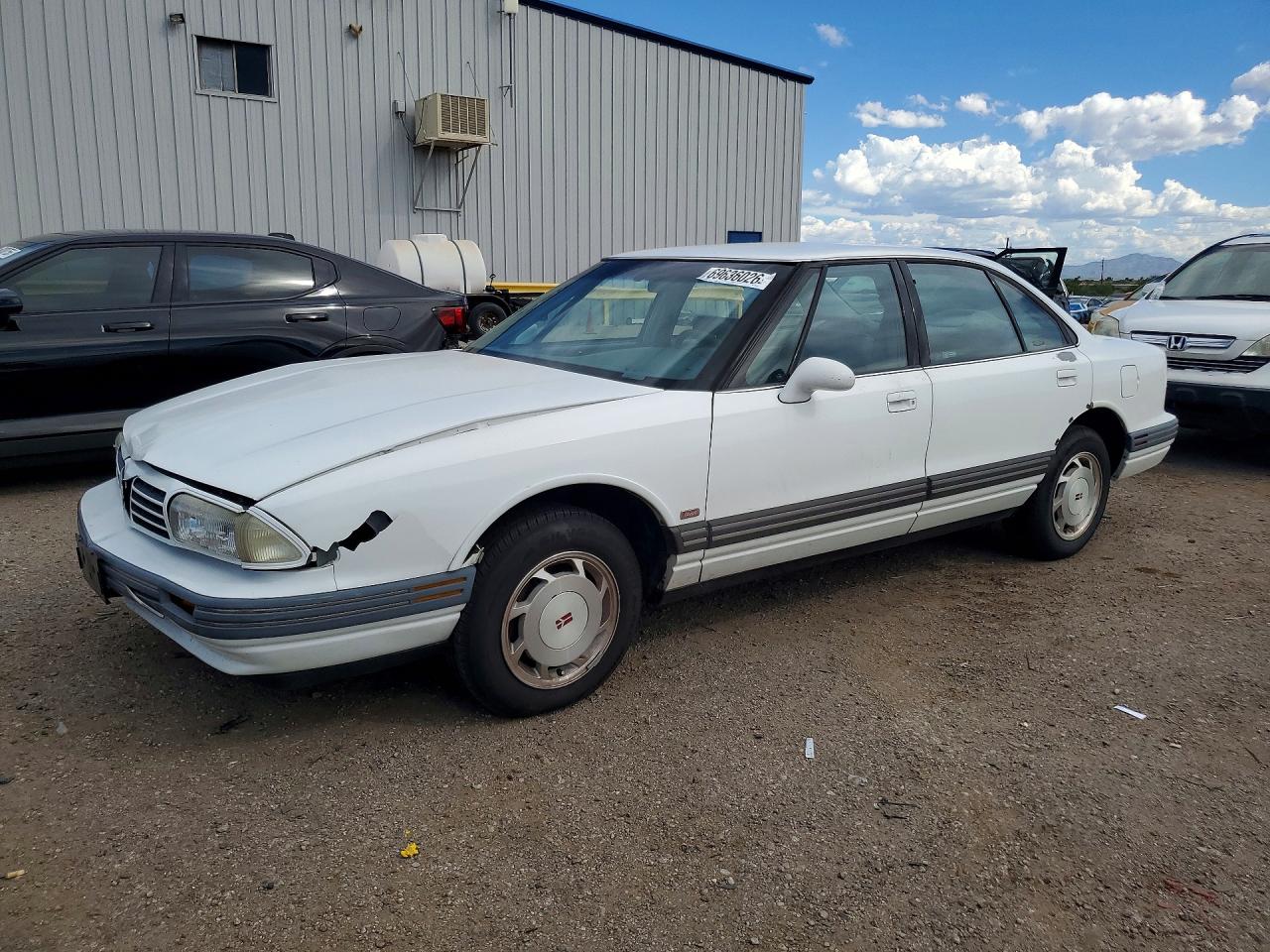 1994 OLDSMOBILE 88 ROYALE | 1G3HN52L6R4815141 | UPCARS