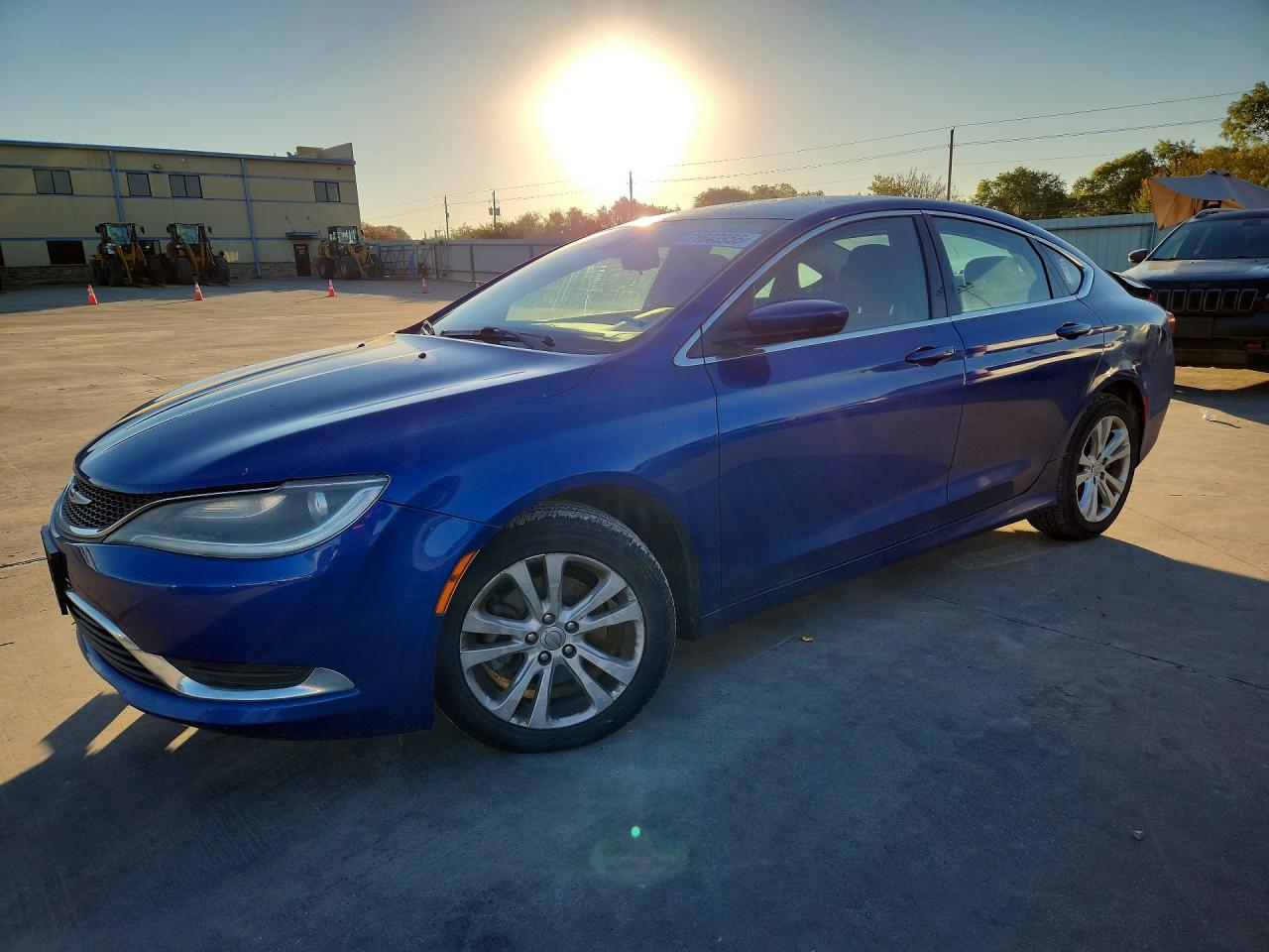 2015 CHRYSLER 200 LIMITED | 1C3CCCAB9FN737462 | UPCARS