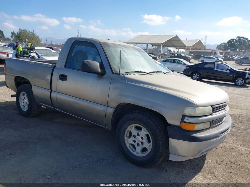 2000 CHEVROLET SILVERADO 1500 | 1GCEC14W2YZ290010 | UPCARS