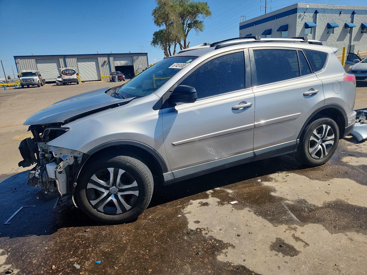 2018 TOYOTA RAV4 LE | JTMBFREV1JJ202860 | UPCARS