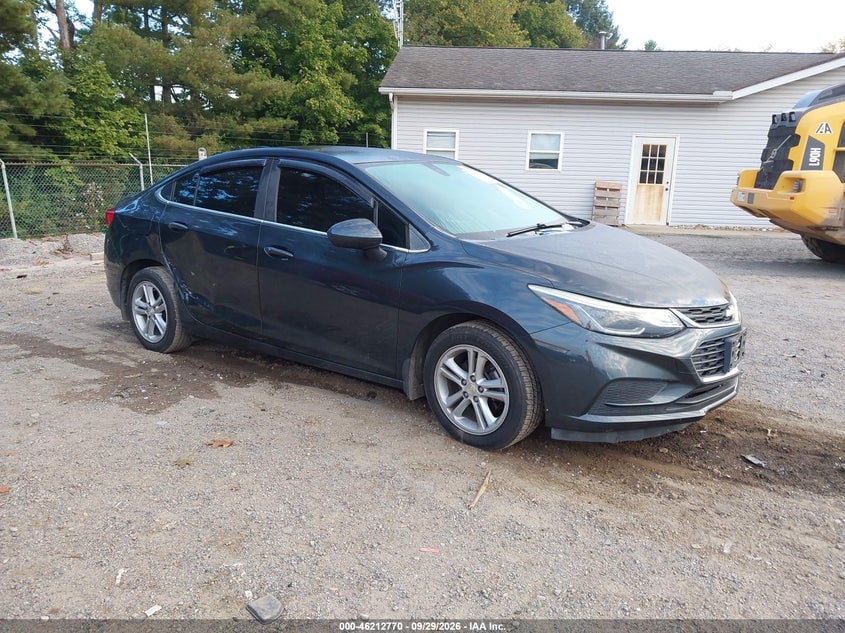 2017 CHEVROLET CRUZE LT AUTO | 3G1BE5SM4HS517435 | UPCARS