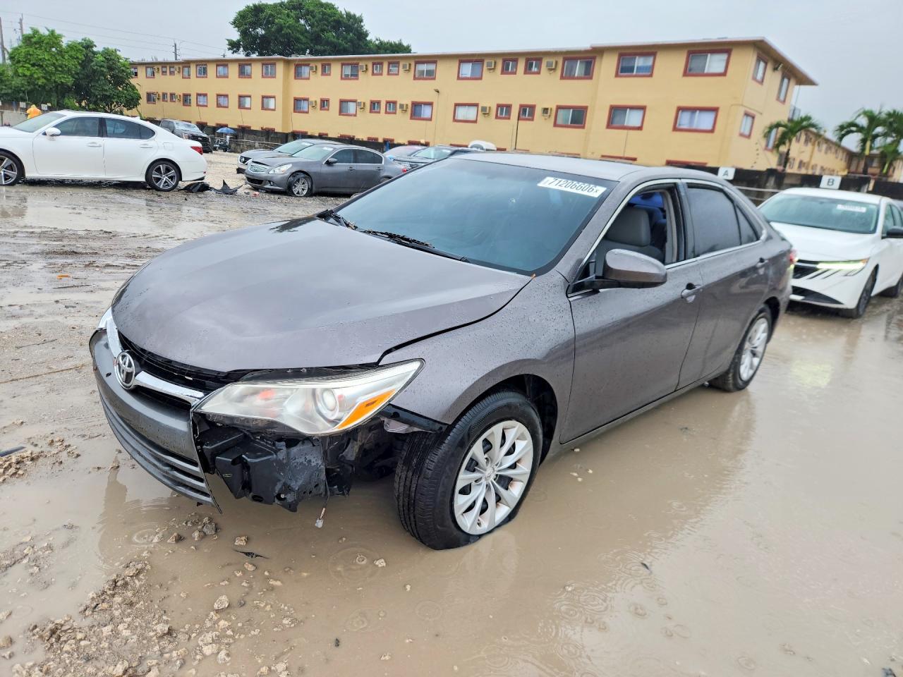 2017 TOYOTA CAMRY LE | 4T1BF1FK1HU724379 | UPCARS