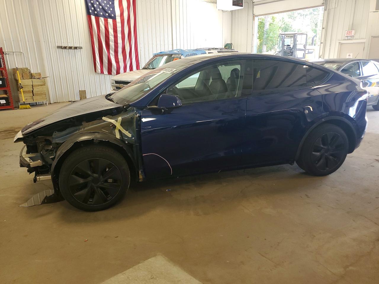 2025 TESLA MODEL Y | 7SAYGAEE1SF292922 | UPCARS