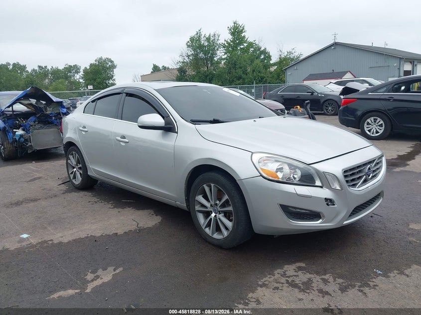 2012 VOLVO S60 T5 | YV1622FS5C2038304 | UPCARS